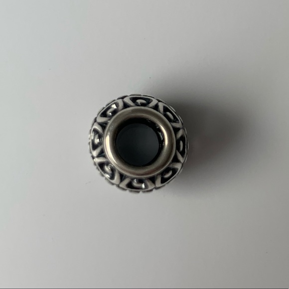 Pandora Charm - Picture 2 of 3
